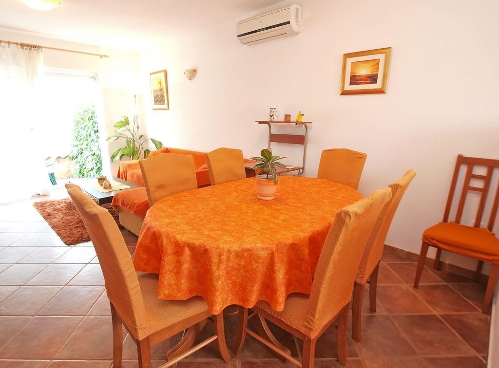 Apartment With 4 Bedrooms 446 Fažana エクステリア 写真